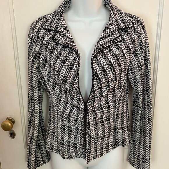 E.K Designs Long Sleeve, Zippered, Unique Patterned Top, Size S - Picture 1 of 8